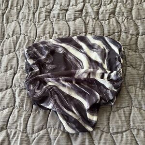 Windsor Marble Print Tube Top